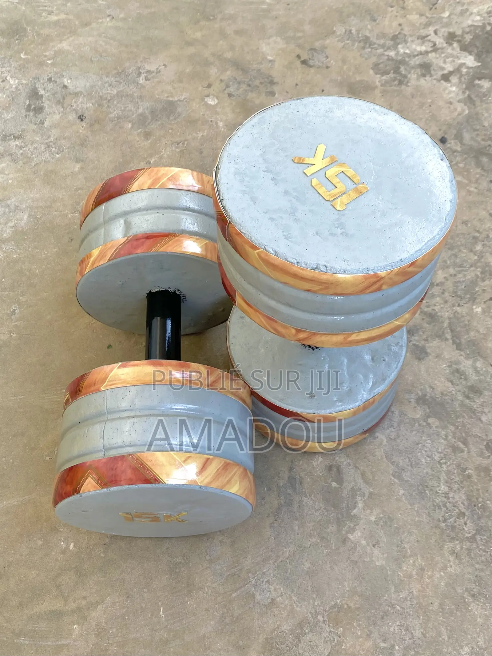 Halter 15kg À 16000f La Paire. Livraison Gratuite À Dakar.