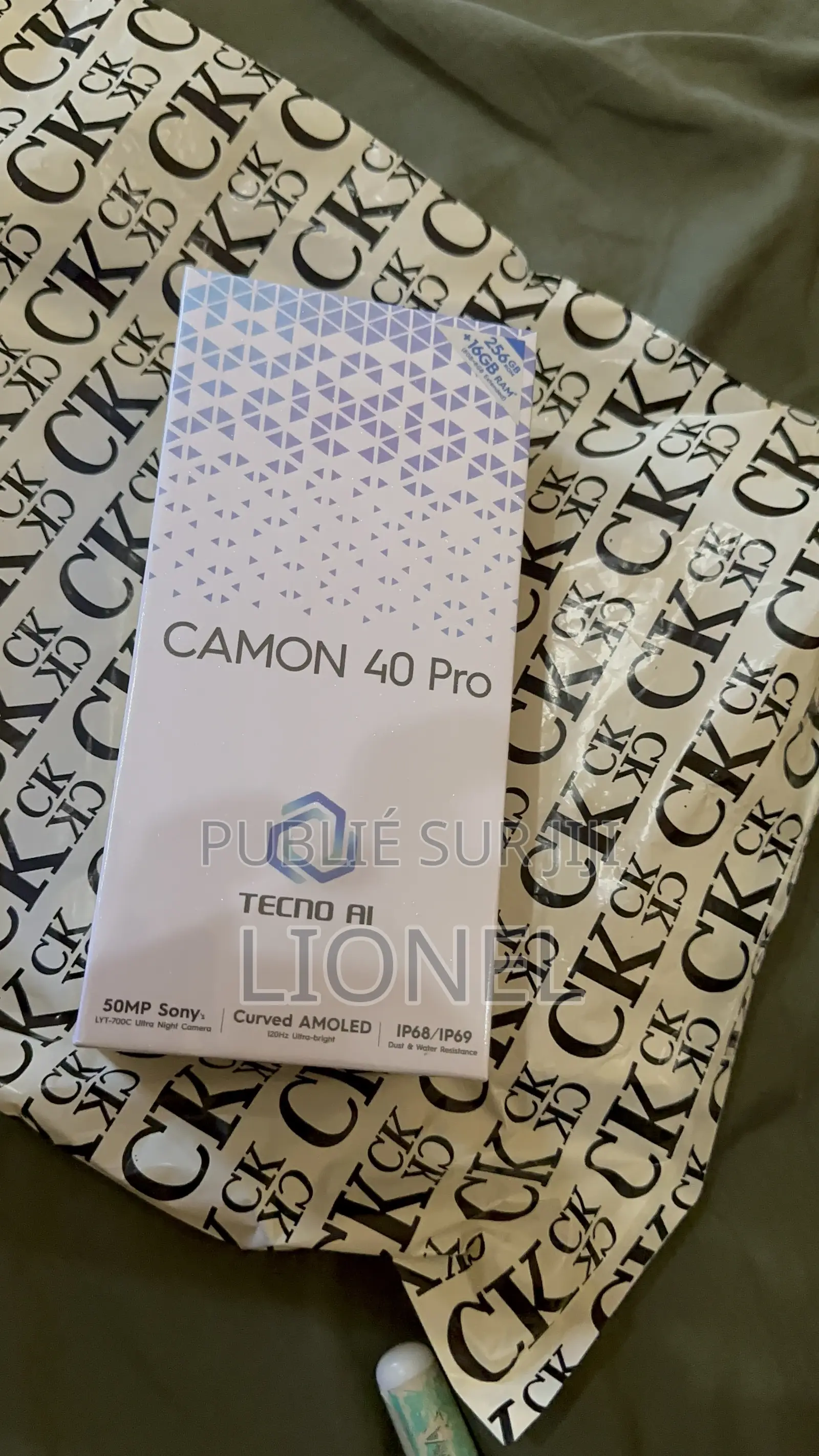 Nouveau Tecno Camon 40 Pro 4G 256 GB Gris
