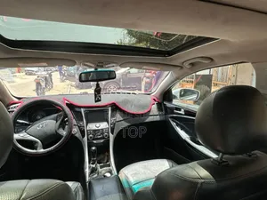 Peugeot 207 SW 1.6 HDi 2011 Blanc cassé