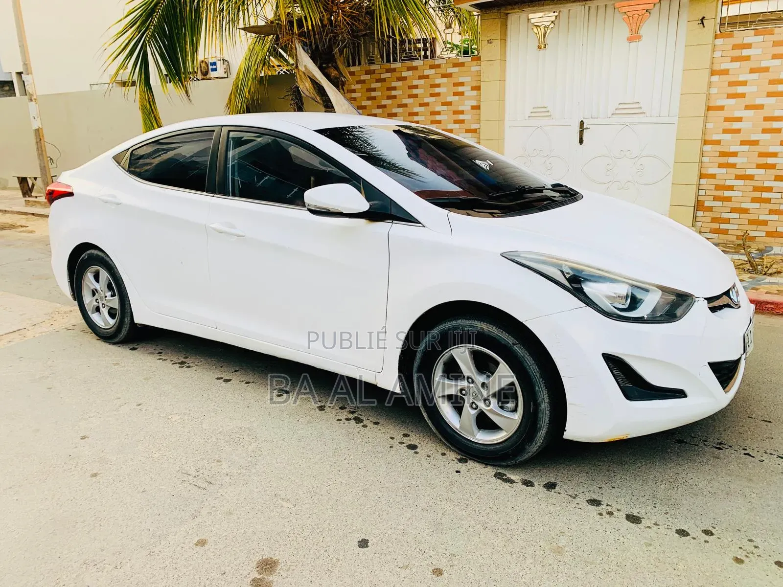 Hyundai Avante 2013 Blanc
