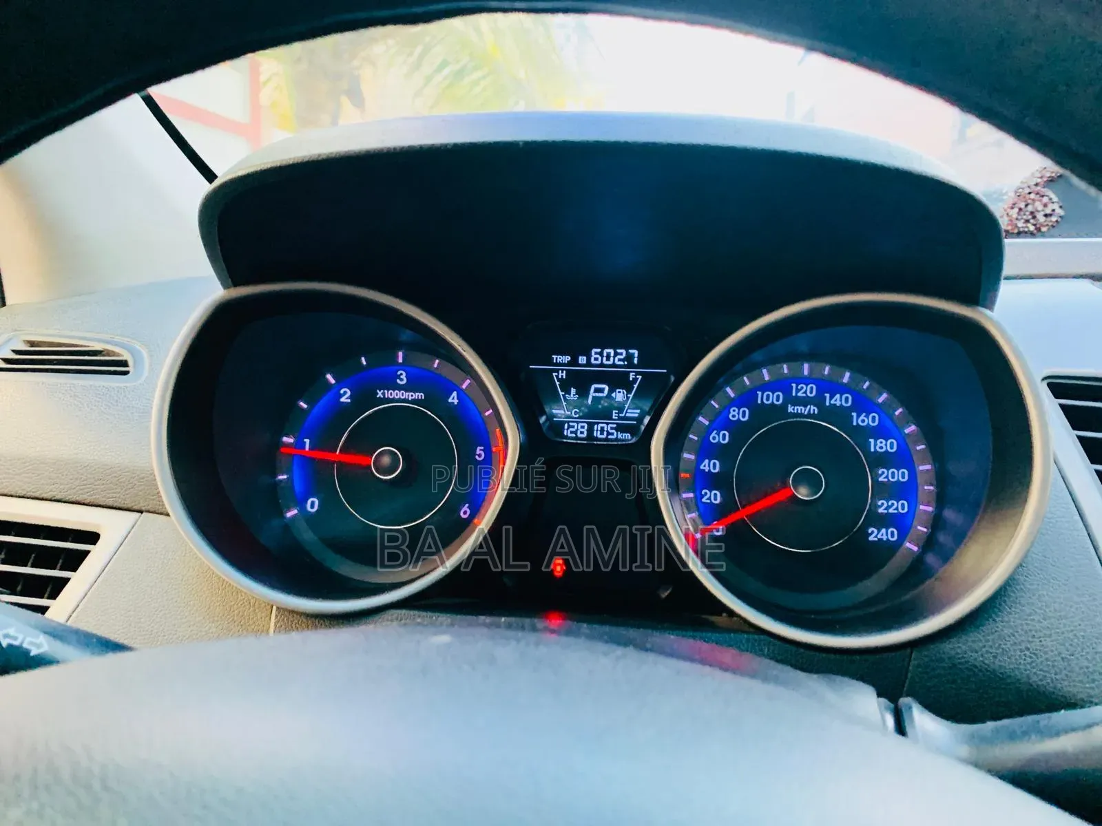 Hyundai Avante 2013 Blanc