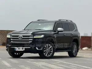 Toyota Land Cruiser 5.7 V8 VX-S 2021 Noir