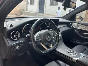 Mercedes-Benz GLC-Class 2019 Gris