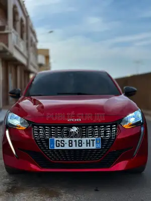 Peugeot 208 2023 Rouge
