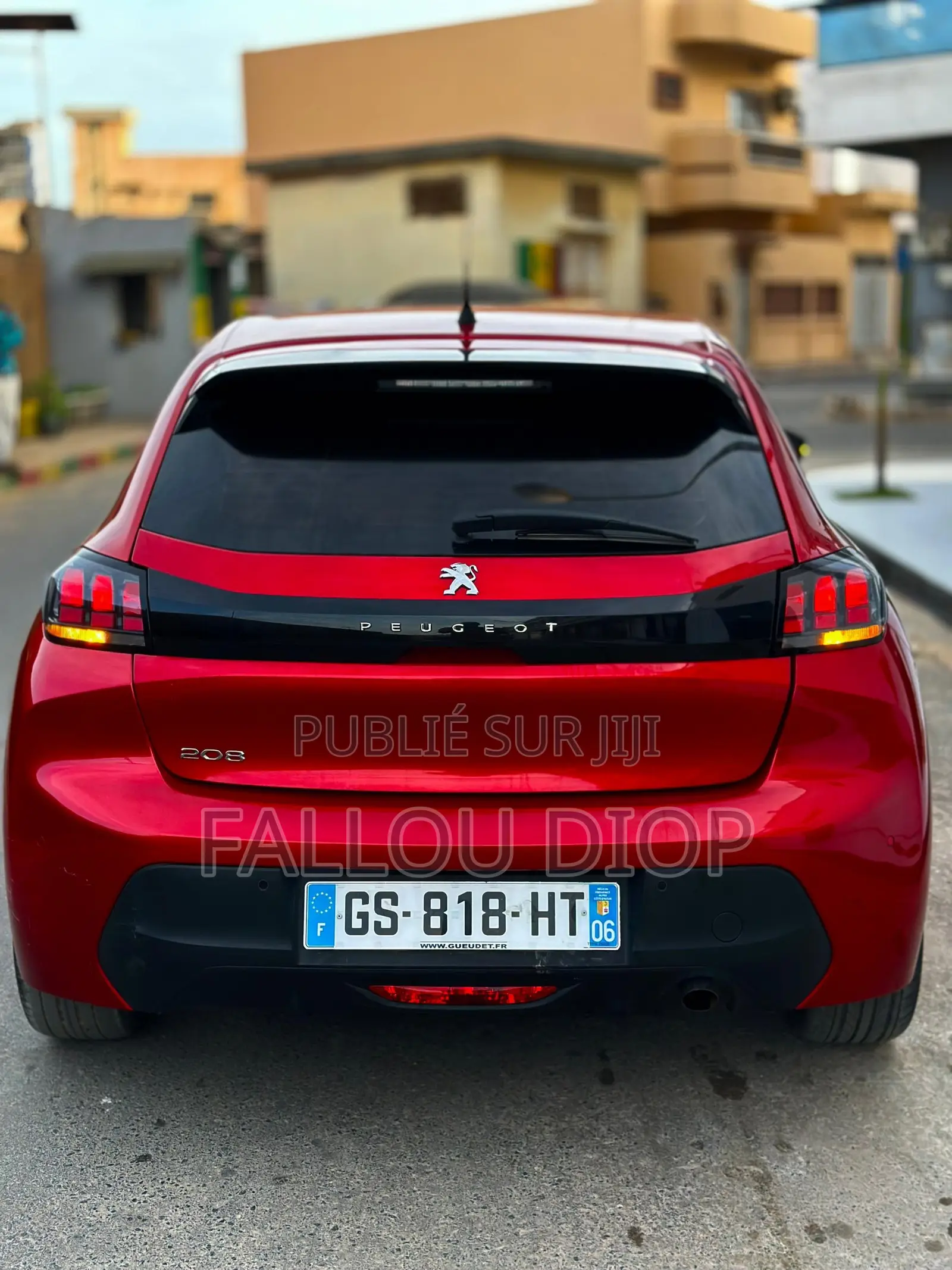 Peugeot 208 2023 Rouge