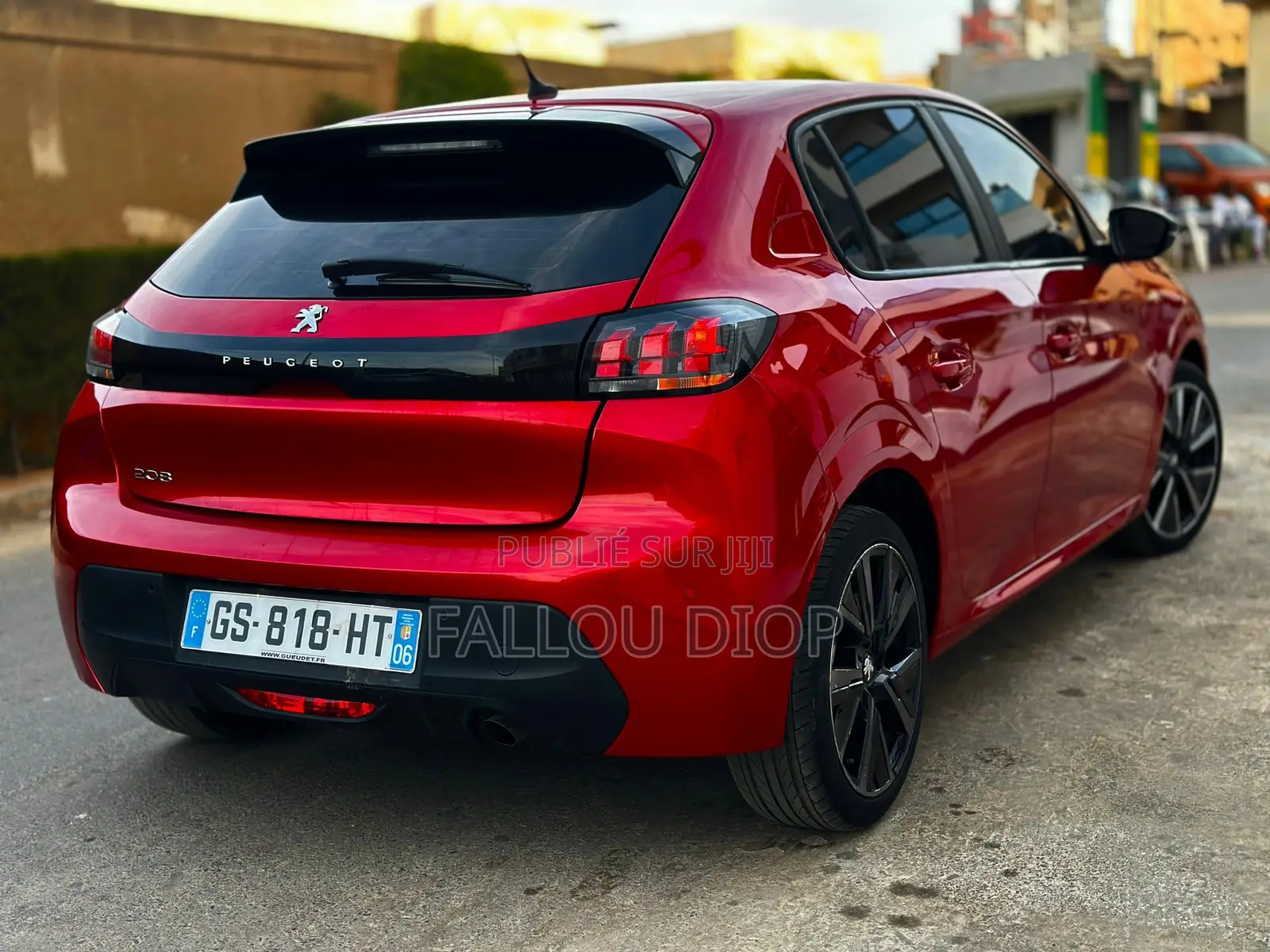 Peugeot 208 2023 Rouge