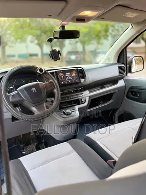 Peugeot Boxer 2018 Blanc