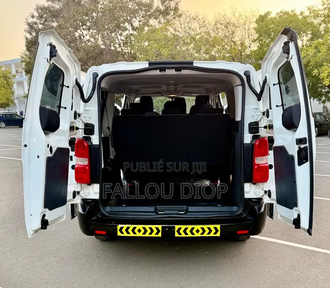 Peugeot Boxer 2018 Blanc