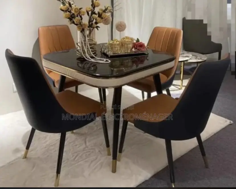 Table À Manger en Marbre 4, 6, 8 Places Haut De Gamme