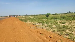 Terrain a Vendre Bambilor