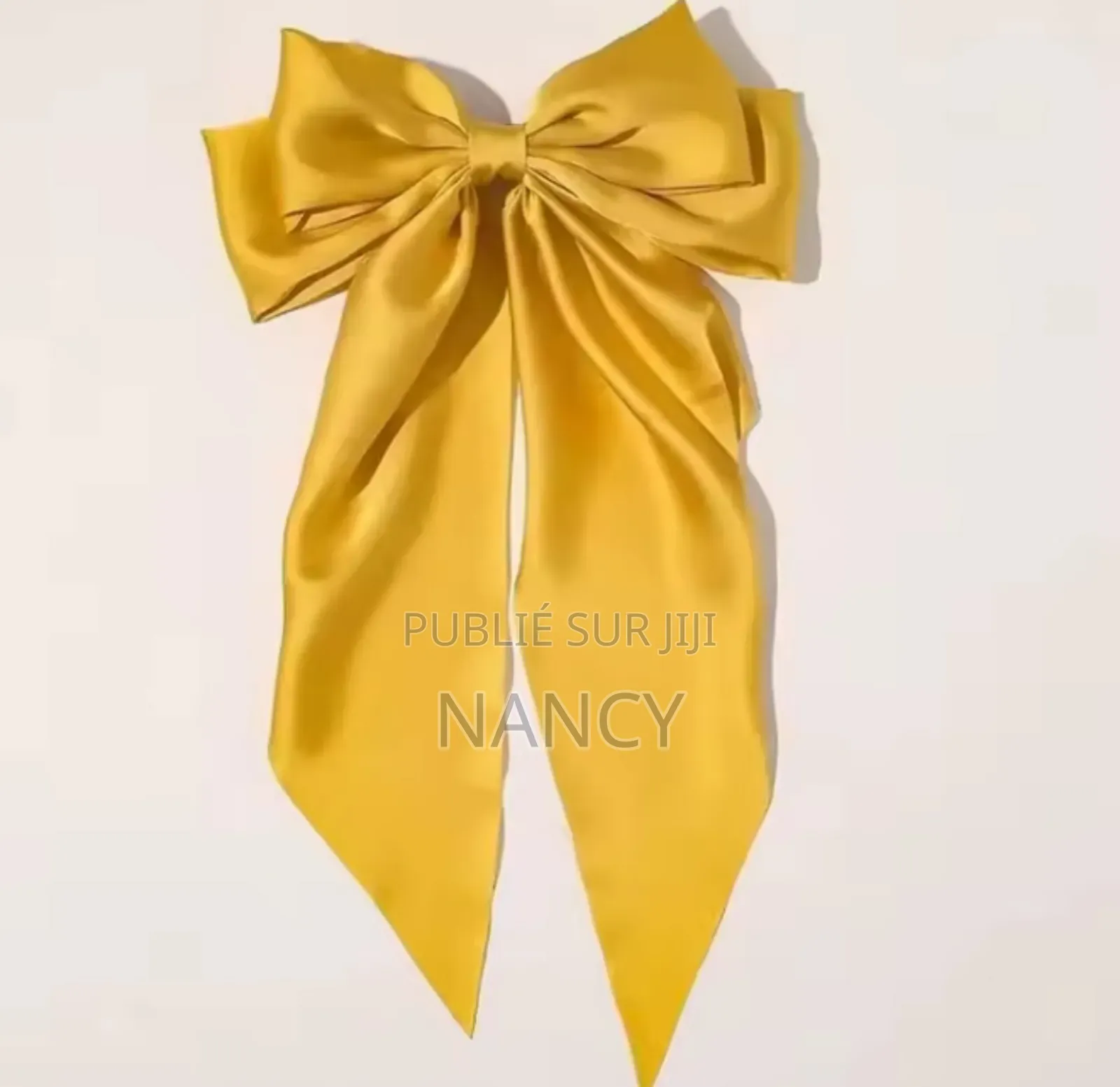 Vente De Vêtements De Tout Genre