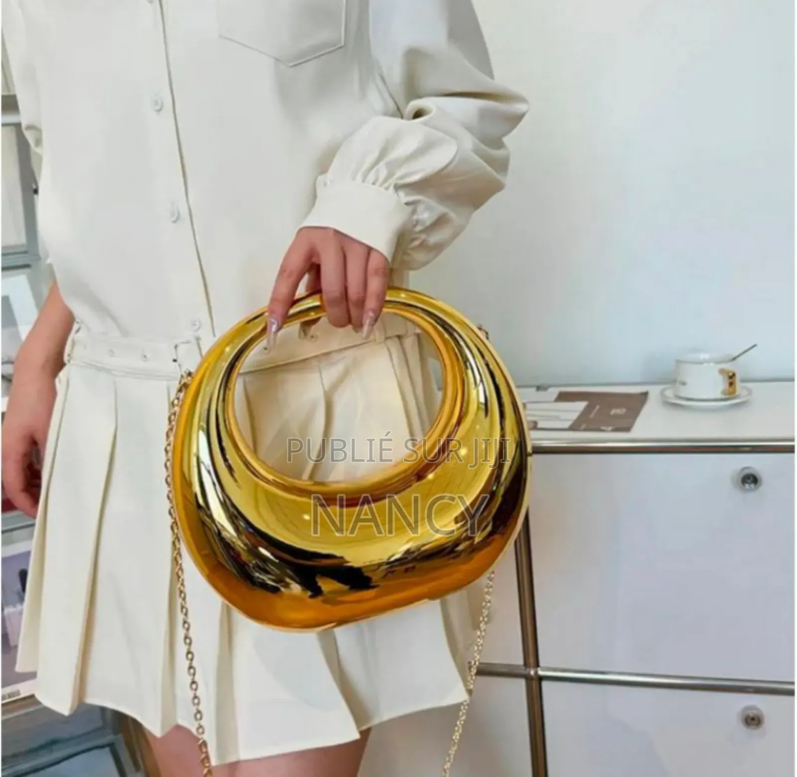 Vente De Vêtements De Tout Genre