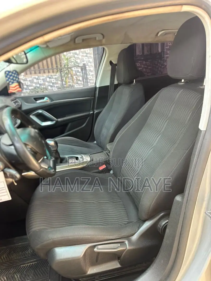 Peugeot 308 2014 Gris