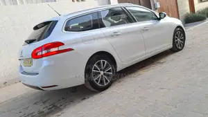 Peugeot 308 2017 Blanc