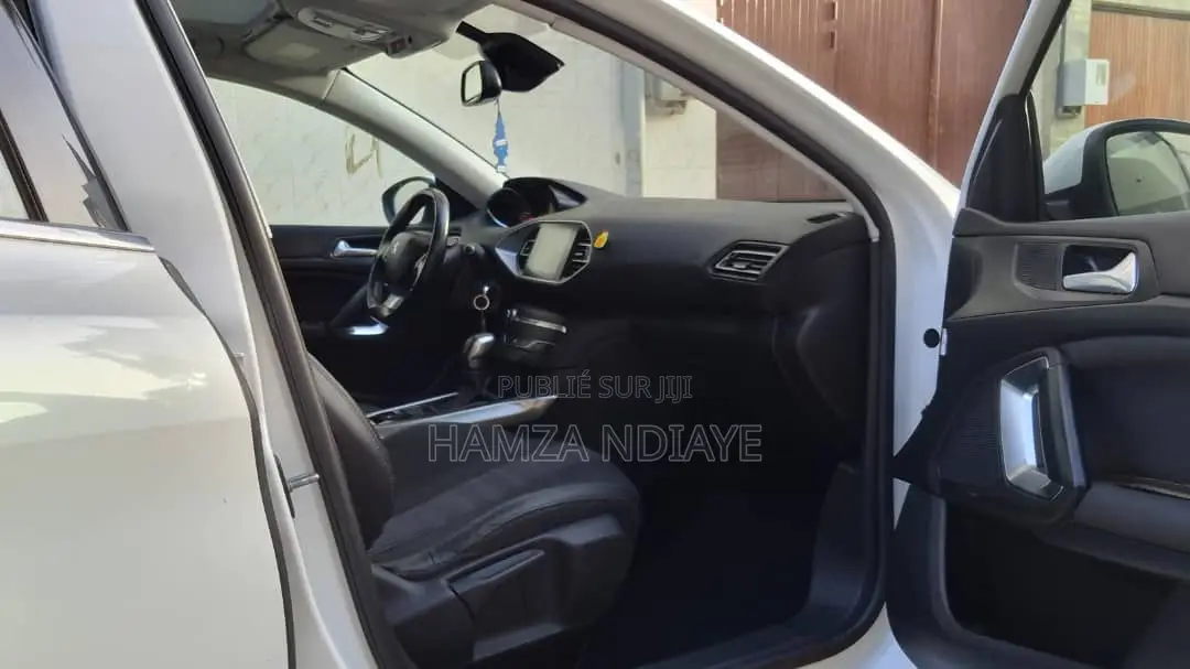 Peugeot 308 2017 Blanc