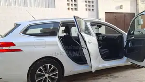 Peugeot 308 2017 Blanc