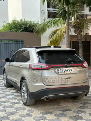 Ford Edge Titanium AWD 2018 Doré