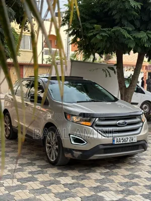 Ford Edge Titanium AWD 2018 Doré