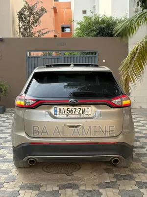 Ford Edge Titanium AWD 2018 Doré