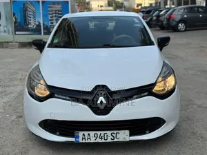 Renault Clio 2015 Blanc