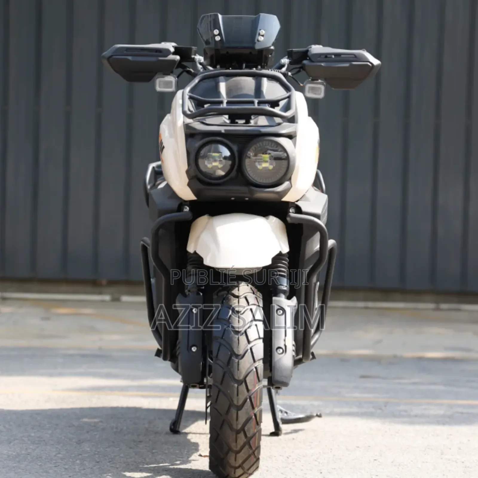 Nouveau Chasseur Cruiser 250cc 2025 Blanc