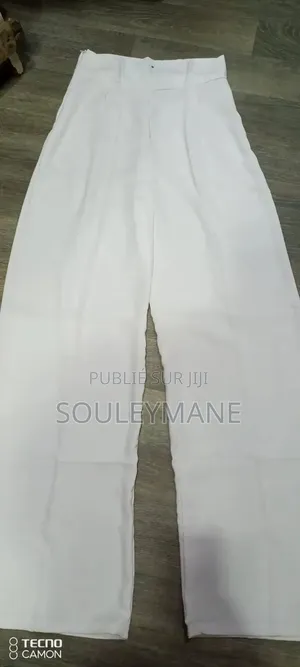 Des Pantalons Balarges Très Classes Disponible en Gros Et Détails