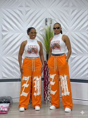 Ensemble Bas Large Body Crop Top Disponible