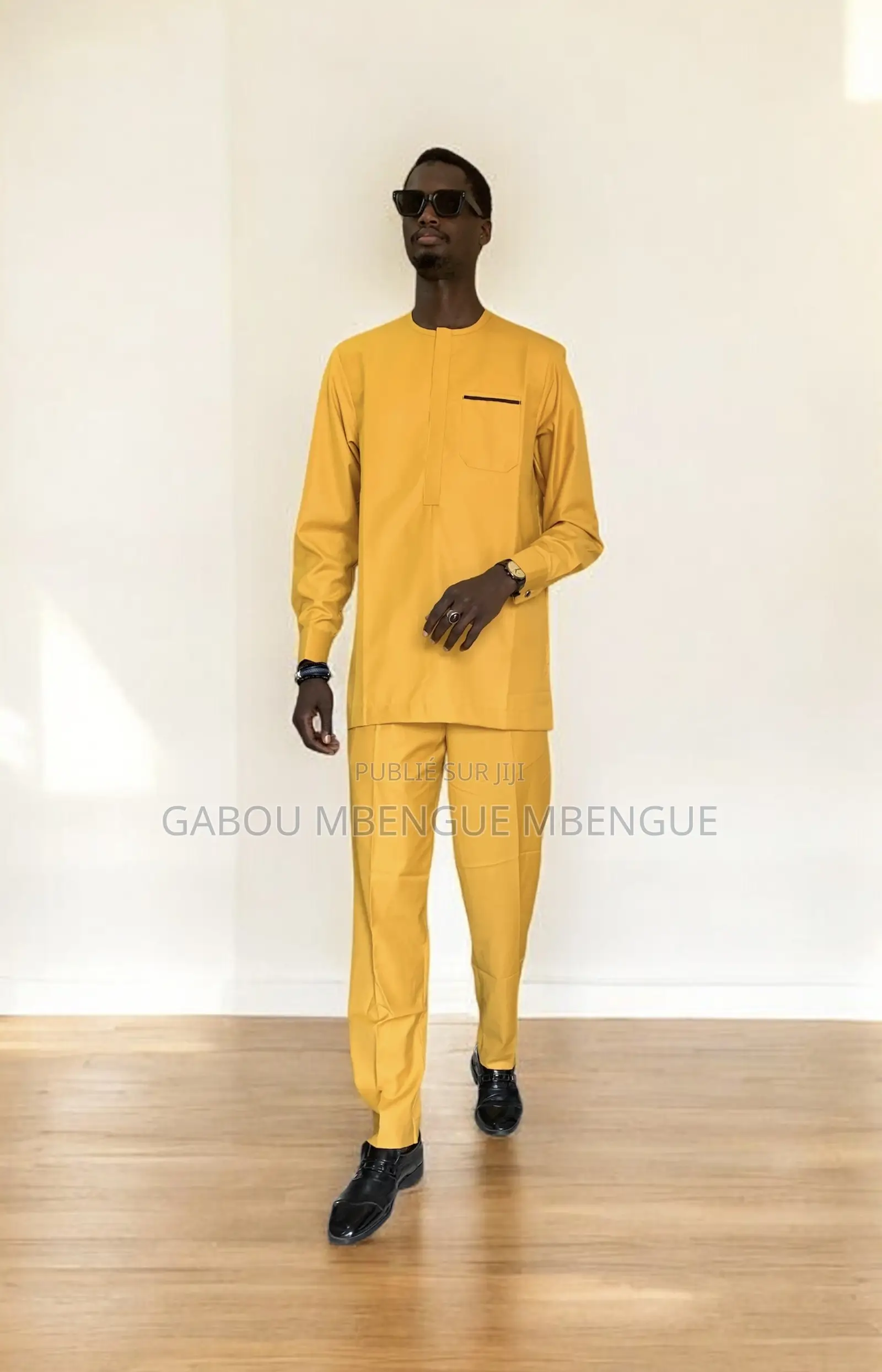 Des Costumes Africains De Hautes Qualités