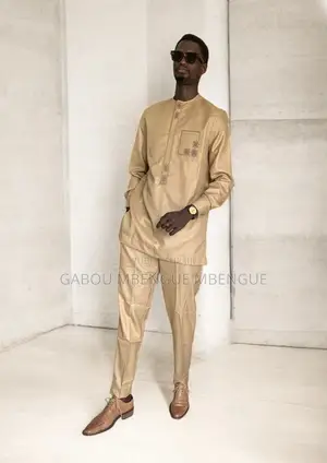 Des Costumes Africains De Hautes Qualités