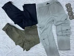 Pantalon Bas Large Jogging Disponible