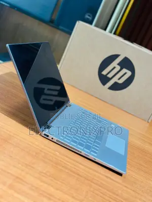 Ordinateur portable HP Pavilion 13 X360 8GB Intel Core i5 SSD 256GB