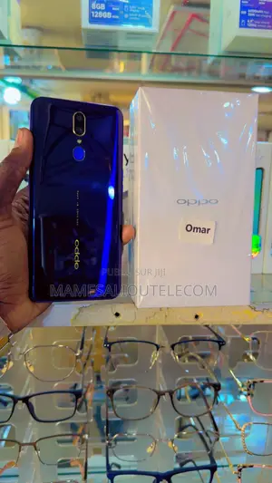 Nouveau Oppo F11 256 GB Autre