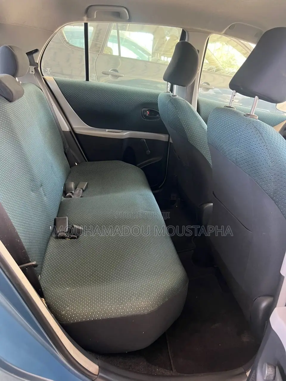 Toyota Yaris L Hatchback 3dr 2014 Bleu