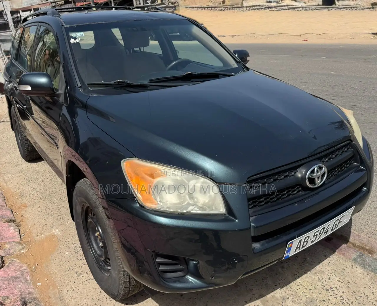 Toyota RAV4 LE 4dr SUV AWD (2.5L 4cyl 6A) 2015 Autre