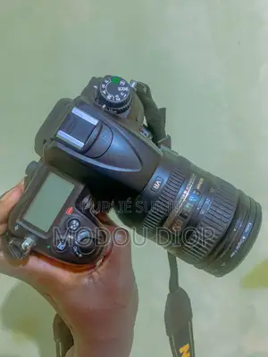 Nikon D7000 Avec 16-85mm Grand Angle Presque Neuf