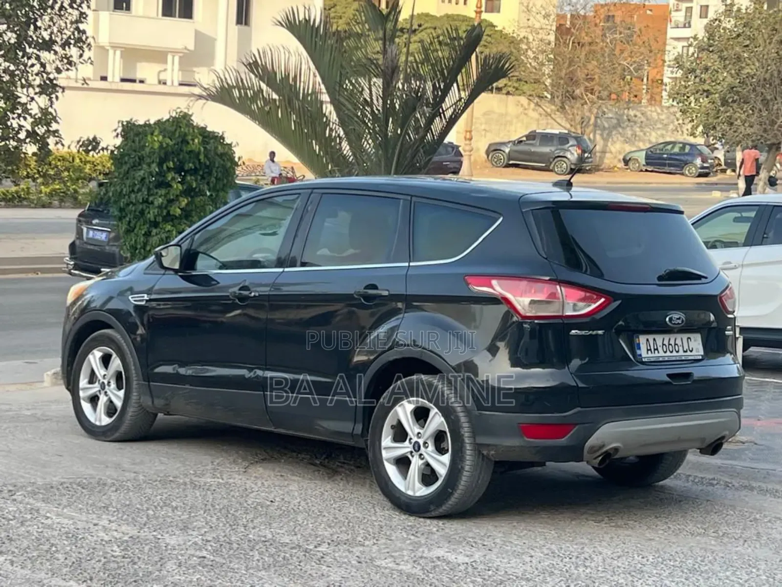 Ford Escape SE 4dr SUV AWD (1.6L 4cyl Turbo 6A) 2015 Noir