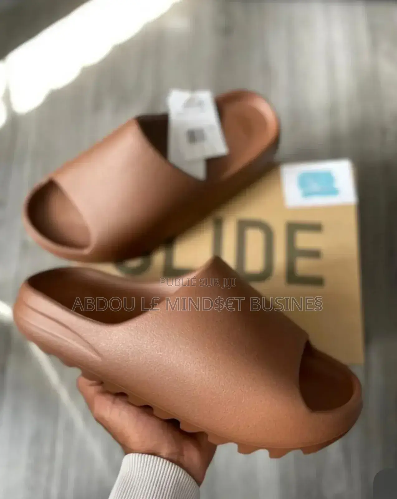 Chaussure Yezzy Sandale Yezzy Adidas Disponible