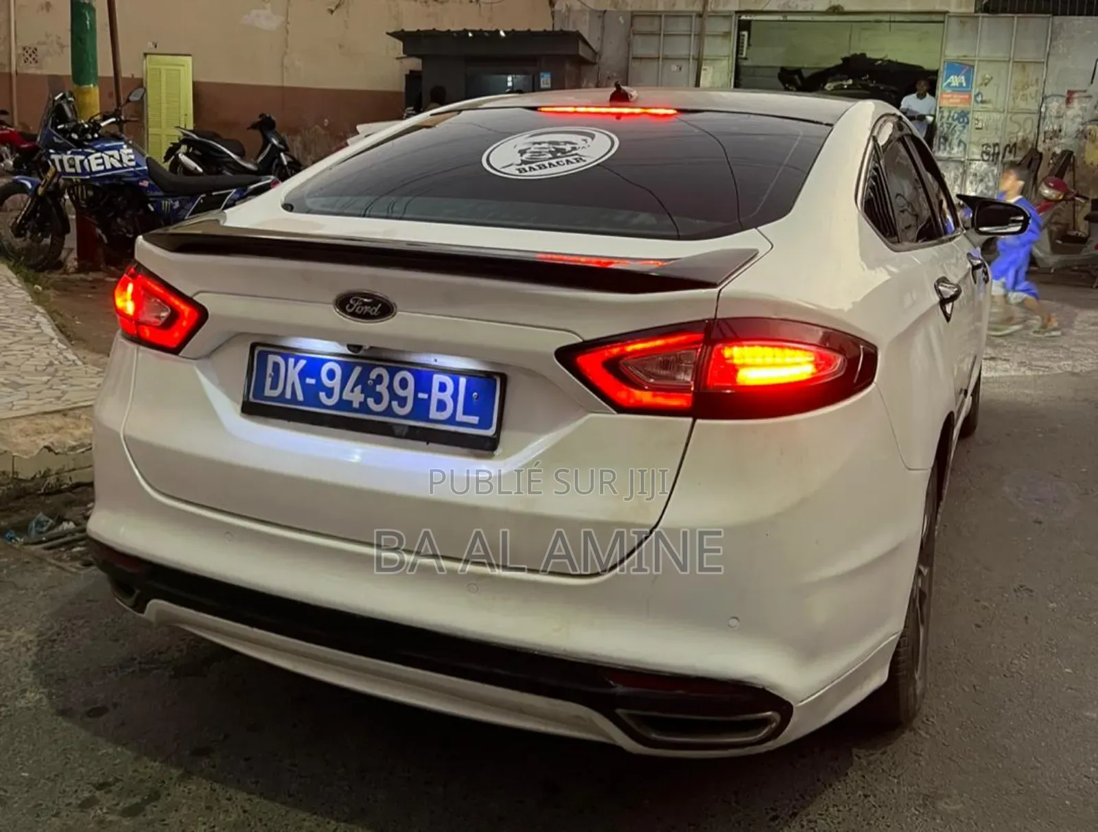 Ford Fusion Titanium 4dr Sedan AWD w/EcoBoost (2.0L 4cyl Turbo 6A) 2014