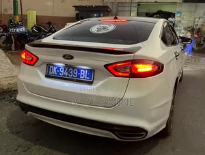 Ford Fusion Titanium 4dr Sedan AWD w/EcoBoost (2.0L 4cyl Turbo 6A) 2014