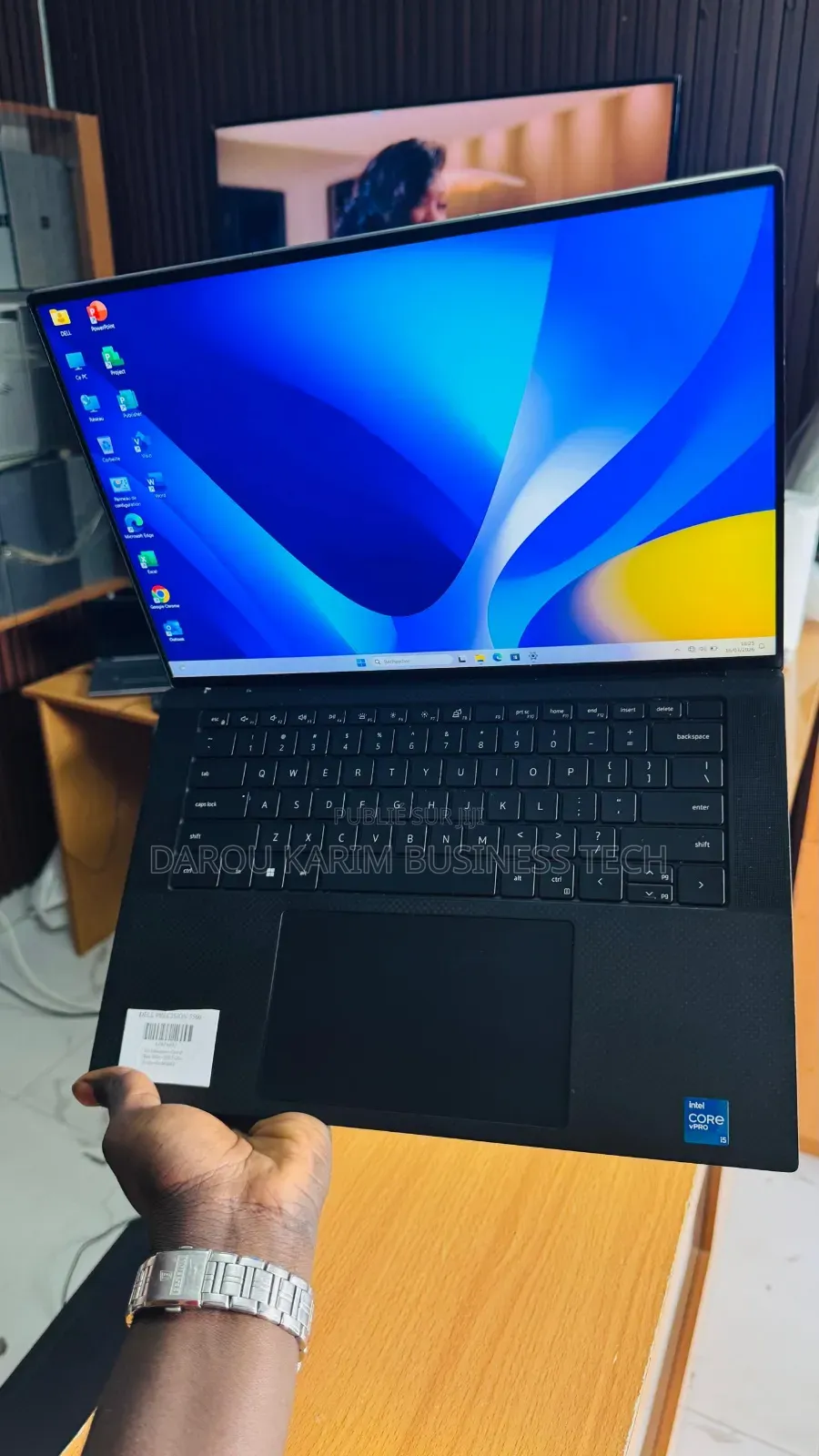 Nouveau Dell Precision 5560 16GB Intel Core i5 SSD 512GB