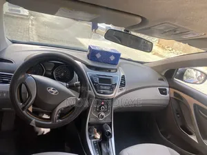 Hyundai Elantra 2016 Bleu