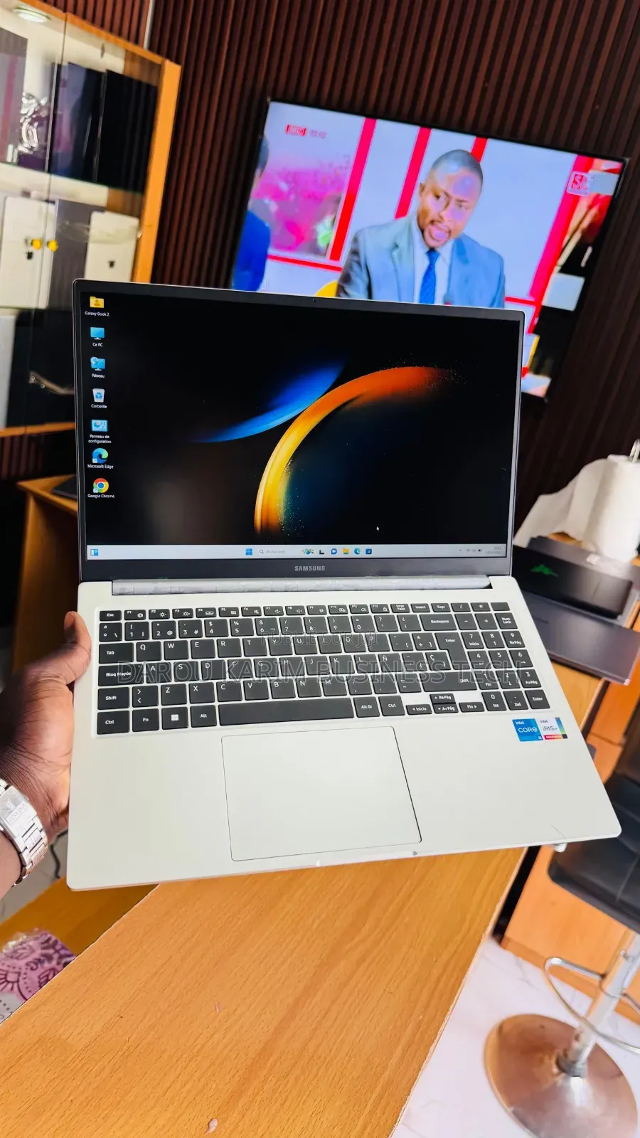 Nouveau Samsung Galaxy Book 2 8GB Intel Core i5 SSD 512GB