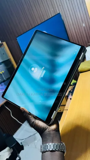 Nouveau HP OmniBook 5 Flip 8GB Intel Core Ultra 5 SSD 512GB