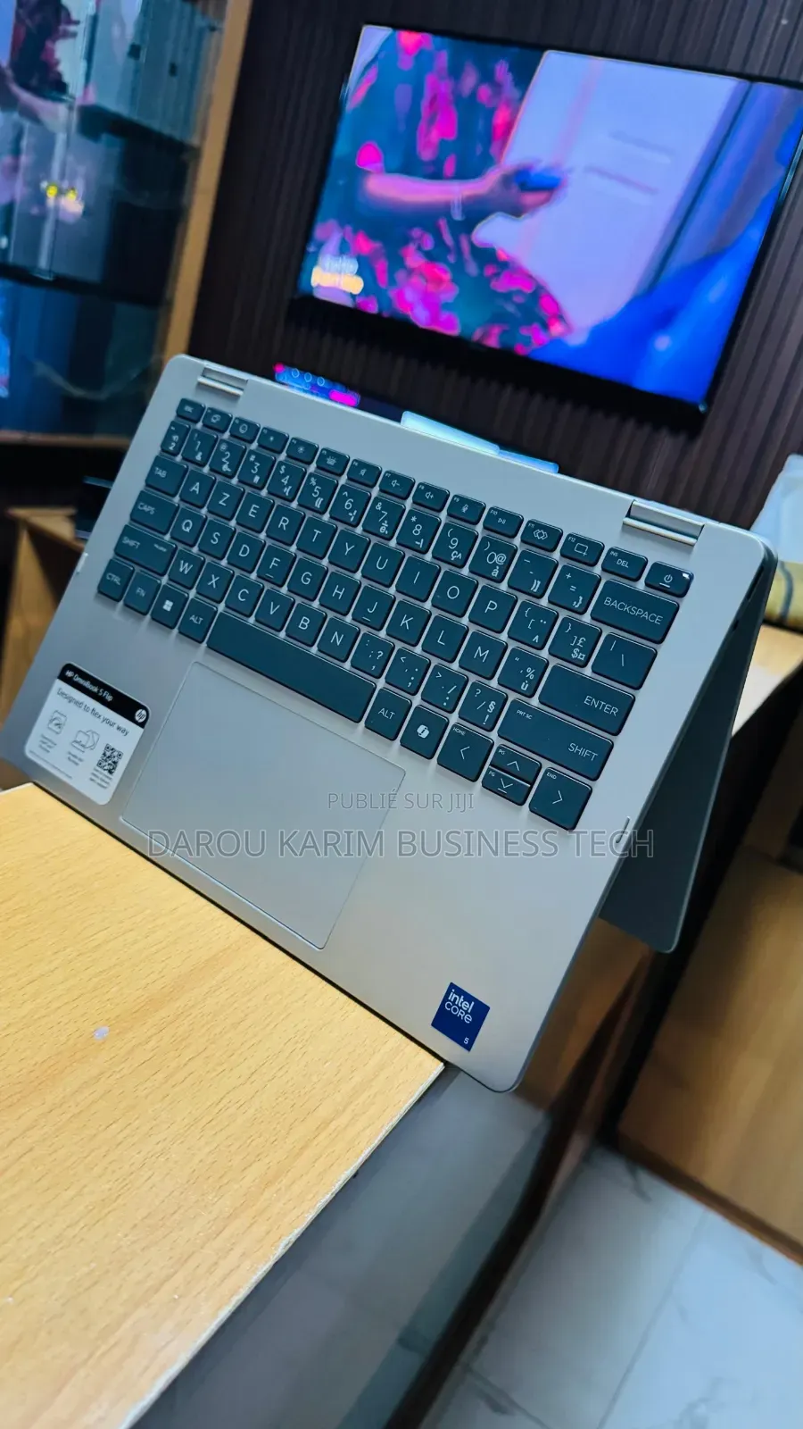 Nouveau HP OmniBook 5 Flip 8GB Intel Core Ultra 5 SSD 512GB