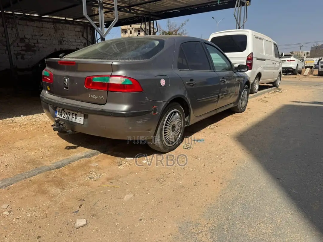 Renault Laguna 2009 Gris
