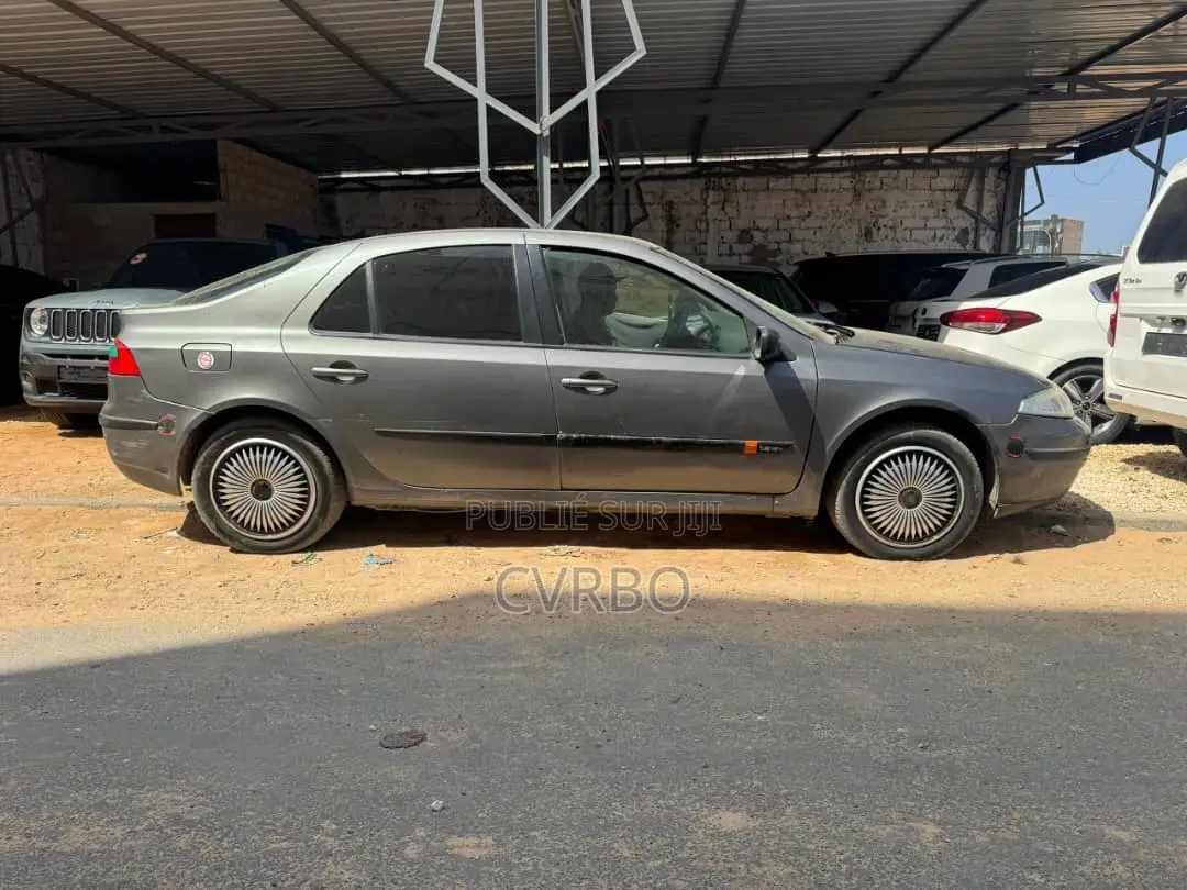 Renault Laguna 2009 Gris