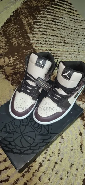 Air Jordan 1 Mid Se "Paris Ymca" - Neuve - Taille 44.5