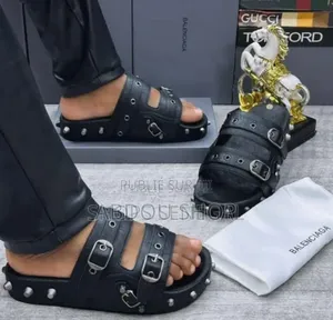 Shoes Fashion Sandale Disponible