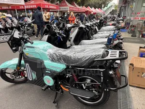 Nouveau CFMoto 250NK 2025 Bleu