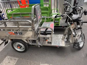 Nouveau CFMoto 250NK 2025 Bleu